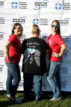 oakley-out-of-darkness-walk-IMG_3269