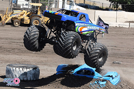 1 WEEK and the MONSTER TRUCKS Invade Action Track USA on the